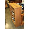 Image 2 : PINE BOOKSHELF