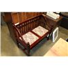 Image 1 : MAHOGANY FINISH BENCH