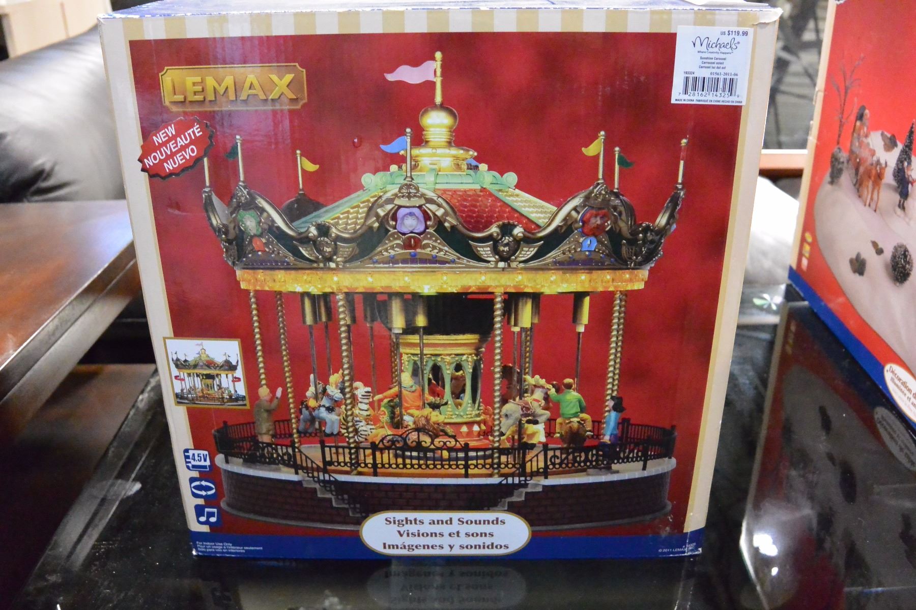 LEMAX VILLAGE COLLECTION SUNSHINE CAROUSEL