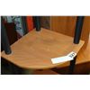 Image 2 : MAPLE CORNER SHELF