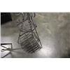 Image 2 : FOLDING BOOT RACK