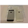 Image 2 : 2 APPLE IPHONE SE BLACK AND WHITE SWISSCOM AND CHINA MOBILE