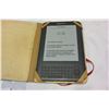 Image 2 : AMAZON KINDLE WITH FULL KEYBOARD AND CASE
