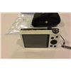 Image 3 : CASIO EXILIM 16MP DIGITAL CAMERA 12X ZOOM DIGITAL CAMERA WITH CASE