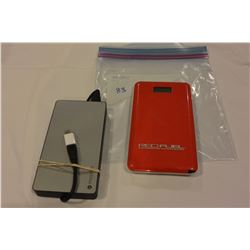 MOPHIE AND FUEL 10000 MAH POWER BANKS