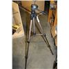 Image 3 : DYNEX TRIPOD