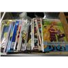 Image 2 : TRAY OF COLLECTOR COMICS