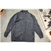 Image 1 : MEDIUM LAND MARK RAIN JACKET
