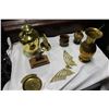 Image 1 : LOT OF METAL VASES