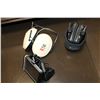 Image 1 : EAR PROTECTORS AND GPS