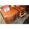 Image 3 : PAIR OF MODERN 3 DRAWER NIGHTSTANDS