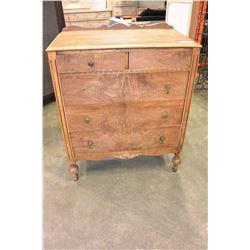 5 DRAWER VINTAGE DRESSER