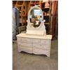 Image 1 : 7 DRAWER DRESSER WITH MIRROR