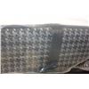 Image 3 : NEW KINGSDOWN QUEENSIZE FIRM MATTRESS, TIGHT TOP, RETAIL $2499
