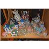 Image 1 : SHELF LOT OF CHRISTMAS VILLAGES