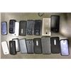 Image 2 : LOT OF CELL PHONES