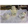 Image 1 : TWO ROYAL DOULTON AND SADLER TEAPOTS