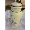 Image 3 : TWO ROYAL DOULTON AND SADLER TEAPOTS
