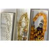 Image 3 : THREE TRAYS OF ESTATE JEWELLRY AND WATCH