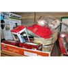 Image 1 : LOT OF CHRISTMAS DECOR