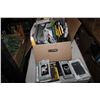Image 1 : BOX OF CELL PHONE ACCESSOIRES