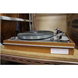 THORENS TURNTABLE