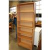 Image 3 : LARGE MAPLE FINISH BOOKSHELF