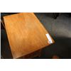 Image 3 : MISSION OAK STYLE ENDTABLE