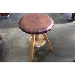 LEATHER AND WOOD ADJUSTABLE STOOL