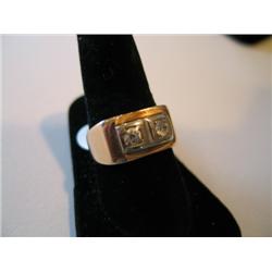 MAN'S RING W/DIAMONDS (.16 CT)