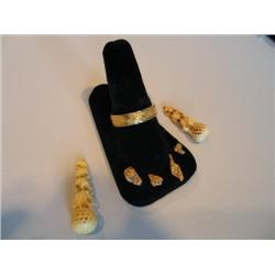 LOT, 14KG RING W/NUGGETS SOLDERED AROUND IT, (4) GOLD NUGGETS, (2) IVORY CARVINGS