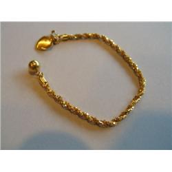 BRACELET