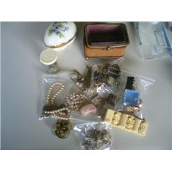 LOT, MISC. JEWELRY