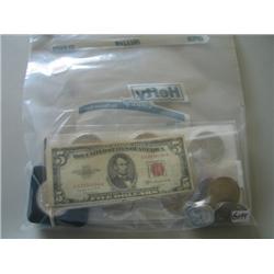 LOT, (5) MARSHALL ISLAND SILVER $5 COINS, $5 & $2 BILLS, 1979 CANADIAN DOLLAR W/CASE & MISC. COINS