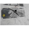 Image 1 : Receiver plate for skidloader -New