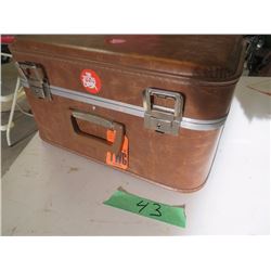 Hat transport suitcase or carrier