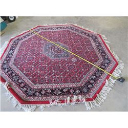 Octagon 6ft 6in India area rug