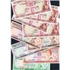 Image 1 : Fiji, QEII, One - Five Dollars, Accumulation, 1971-92, Fine-Unc