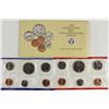 Image 1 : 1990 US MINT SET (UNC) P/D (WITH ENVELOPE)