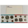 Image 1 : 1977 US MINT SET (UNC) P/D (WITH ENVELOPE)
