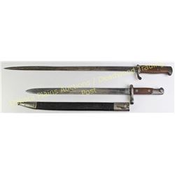 Collection of 2 bayonets Simson and Co Suhl for Berman Mauser 98 with 2 piece grips SN5953 and Spani
