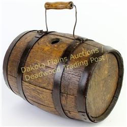 Small antique oak barrel 8" X 11" with its original wire handle sowing great old patina.  Est. 75-15