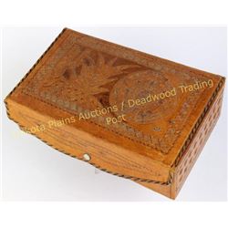 Tooled leather box 9.5"X6"X3", probably for shaving, front stamped Mexico, pig skin lined inside, go
