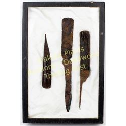 Collection of 3 frontier relic knives Est. 50-100