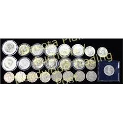 Collection of 25 half dollars including commemorative and mixed dates.  Est. 150-300