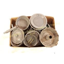 Collection of antique gray granite ware Est. 50-100