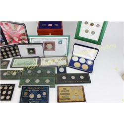 Large collection of miscellaneous coin sets Est. 100-200