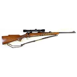 Winchester model 70 30-06 SN G970886 bolt action rifle 22" barrel, walnut checkered stock, jeweled b