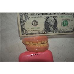 ZZ-CLEARANCE ALIEN DEMON CREATURE ZOMBIE VAMPIRE TEETH UNRESEARCHED SET 2