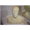 Image 1 : DISPLAY FULL BUST WITH SOLID BASE FOR MASKS HATS WIGS ETC 2